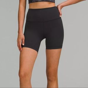 Lululemon Wunder Train Short